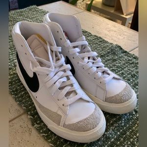 Nike Blazer Mid Vintage 77